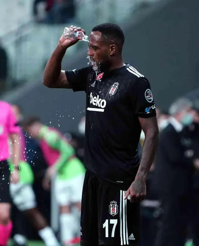 Spor Toto Süper Lig: Beşiktaş: 0 GZT Giresunspor: 0 (Maç devam ediyor)