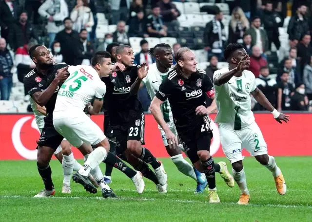 Spor Toto Süper Lig: Beşiktaş: 0 GZT Giresunspor: 0 (Maç devam ediyor)