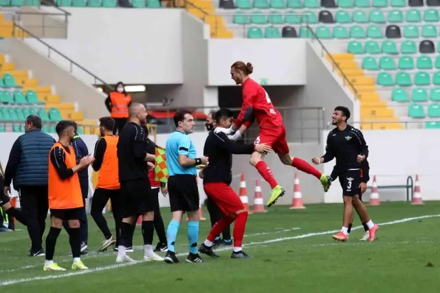 TFF 2. Lig: Akhisarspor: 2 Şanlıurfaspor: 2