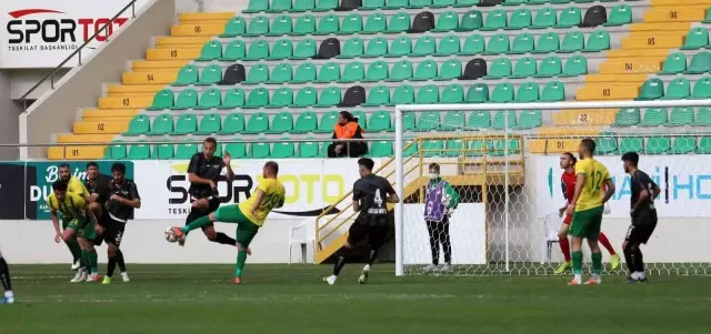 TFF 2. Lig: Akhisarspor: 2 Şanlıurfaspor: 2