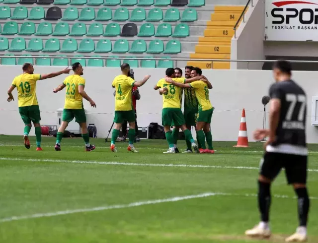 TFF 2. Lig: Akhisarspor: 2 Şanlıurfaspor: 2