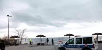 Göller: 20 gündür kayıp olan Kur'an kursu öğrencisinin cansız bedeni Van Gölü'nde bulundu Göller: 20 gündür kayıp olan Kur'an kursu öğrencisinin cansız bedeni Van Gölü'nde bulundu