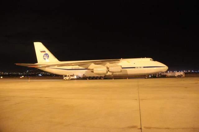 Avrupa'nın en büyük teleskobunun aynası dev kargo uçağıyla Erzurum'a getirildi! Rektör gözyaşlarına hakim olamadı Avrupa'nın en büyük teleskobunun aynası dev kargo uçağıyla Erzurum'a getirildi! Rektör gözyaşlarına hakim olamadı