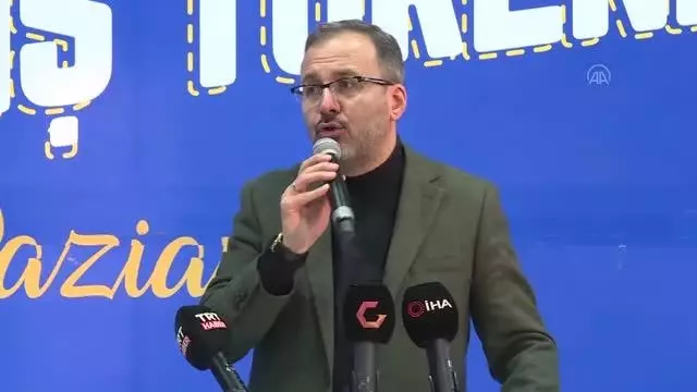 GAZİANTEP - Gençlik ve Spor Bakanı Kasapoğlu, spor tesislerinin toplu açılış töreninde konuştu