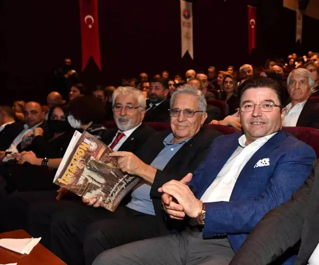 'İstasyon Dergisi' birinci yaşını kutladı