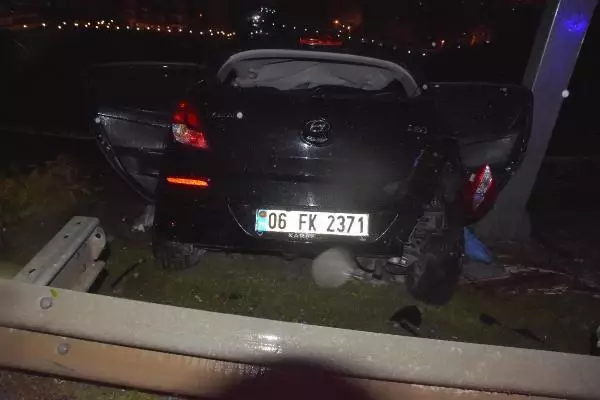 Son dakika haberi... İzmir'de kontrolden çıkıp kaza yapan otomobilin sürücüsü öldü