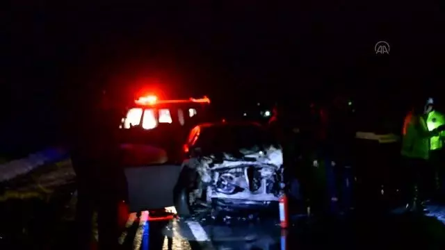 Son dakika haberleri! KIRKLARELİ - Kamyonla otomobil çarpıştı: 2 ölü