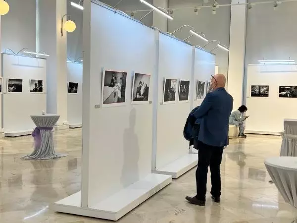 'PANDEMİ İSTANBUL' FOTOĞRAF SERGİSİ SANATSEVERLERİN BEĞENİSİNE SUNULDU