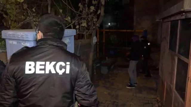 Son dakika haberi! Tabanca ve bıçakla yakalanan genç gözaltına alındı