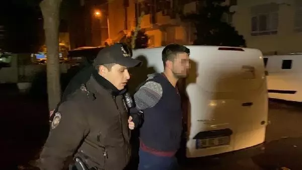 TAŞINMA SÜRECİNDEKİ VERGİ DAİRESİ BİNASINA GİREN HIRSIZLAR SUÇÜSTÜ YAKALANDI