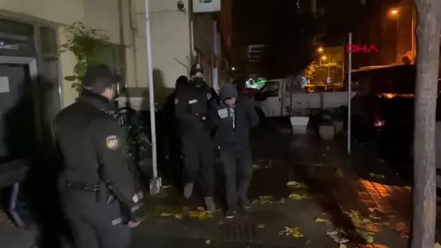 TAŞINMA SÜRECİNDEKİ VERGİ DAİRESİ BİNASINA GİREN HIRSIZLAR SUÇÜSTÜ YAKALANDI