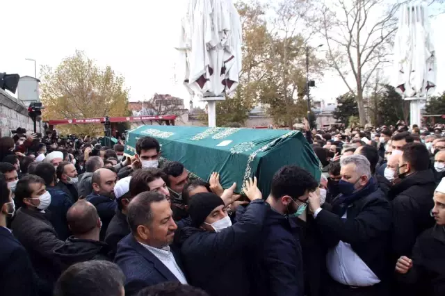 Son dakika haber... Teknoloji kampı yolunda geçirdikleri kazada hayatını kaybeden İHH gönüllüleri son yolculuklarına uğurlandı