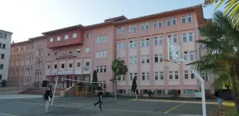 Büyükşehir Belediyesi: Trabzon Büyükşehir Belediyesi 18 ilçeye basketbol potası dağıtacak Büyükşehir Belediyesi: Trabzon Büyükşehir Belediyesi 18 ilçeye basketbol potası dağıtacak