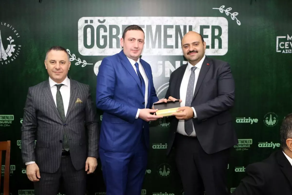 AZİZİYE'DE GENÇ VE KIDEMLİ ÖĞRETMENLER BULUŞTU