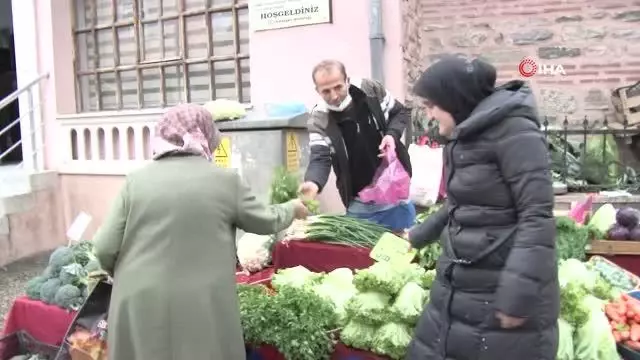 Bakteri-savar karnabahar 15 liradan 6 liraya düştü