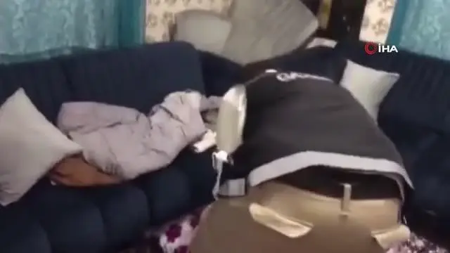 Gaziantep'te 6 kilo 340 gram uyuşturucu metamfetamin ele geçirildi