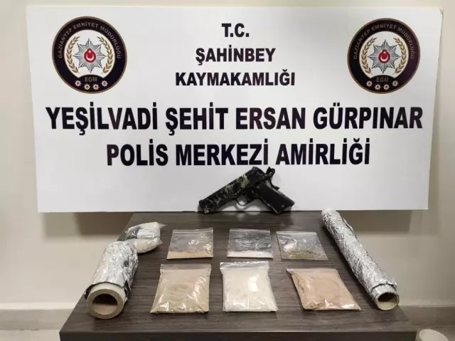 Gaziantep'te 6 kilo 340 gram uyuşturucu metamfetamin ele geçirildi