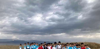 Kayserili atletlerden Burdur'da madalyalara ambargo