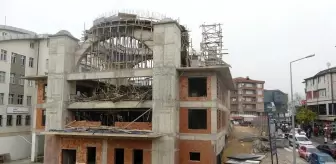 Gebze: Kocaeli Valiliği'nden cami iskelesinin çökmesi olayına ilişkin açıklama Açıklaması Gebze: Kocaeli Valiliği'nden cami iskelesinin çökmesi olayına ilişkin açıklama Açıklaması