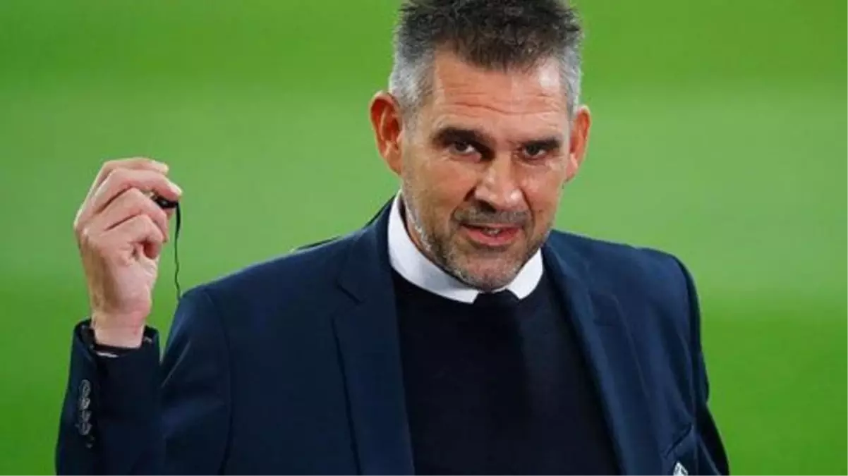 Lille'in hocası, Milli futbolcumuz Burak Yılmaz'ı golfçüye benzetti