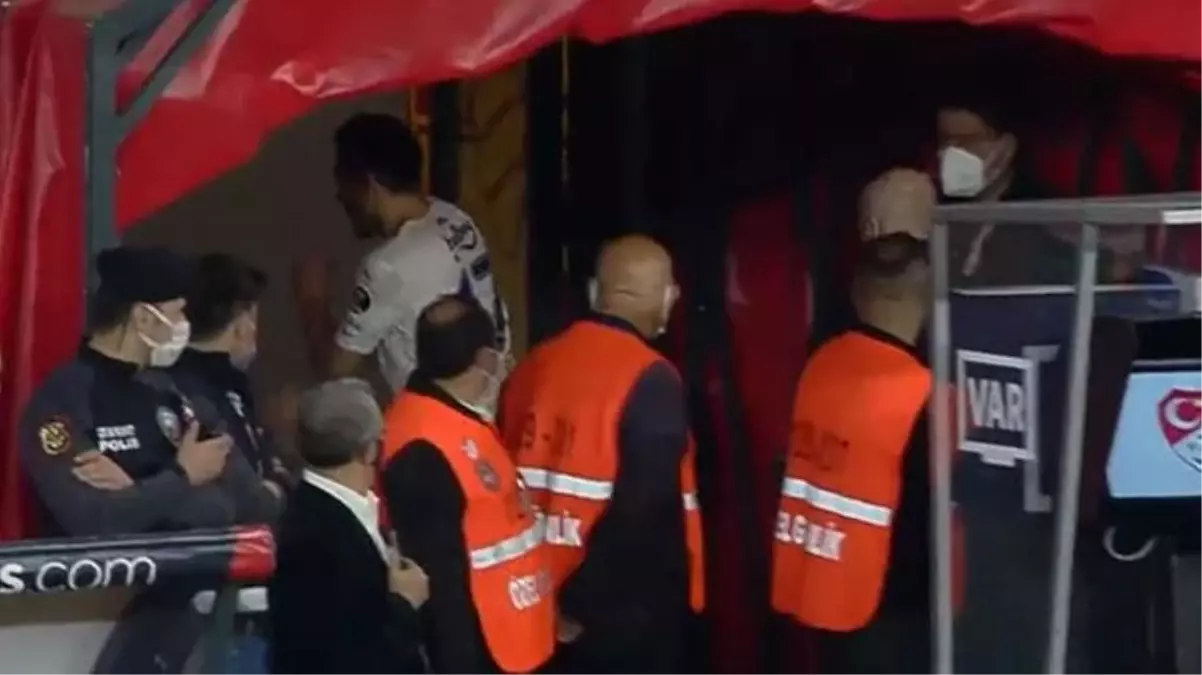 İrfan Can Kahveci çıldırdı! Tünelde olay tepki