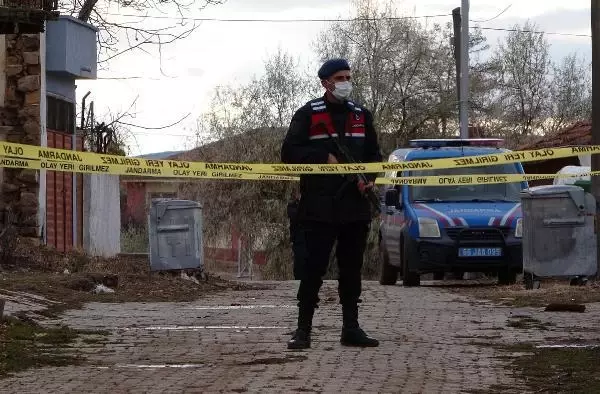 1 aylık bebeğin sobada yakıldığı ev görüntülendi! Jandarma kuş uçurtmuyor 1 aylık bebeğin sobada yakıldığı ev görüntülendi! Jandarma kuş uçurtmuyor