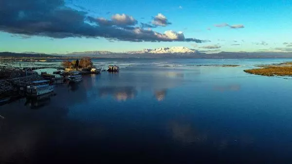 BEYŞEHİR GÖLÜ'NÜ BESLEYEN ANAMAS DAĞI BEYAZA BÜRÜNDÜ