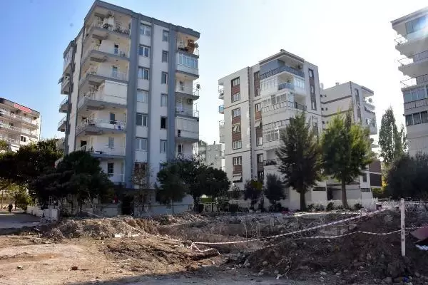 Depremde 11 kişinin öldüğü apartmanın müteahhidi: Yıkılmanın sebebi kolonun kesilmesi