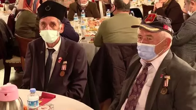 Son dakika haberi... Diyanet İşleri Başkanı Erbaş: Her hatimde ihmal etmediğimiz, ruhlarına dua gönderdiğimiz şehitlerimizdir