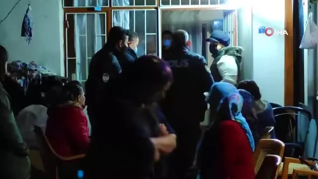 Kapıyı kırdı ama oğlunu kurtarmadı