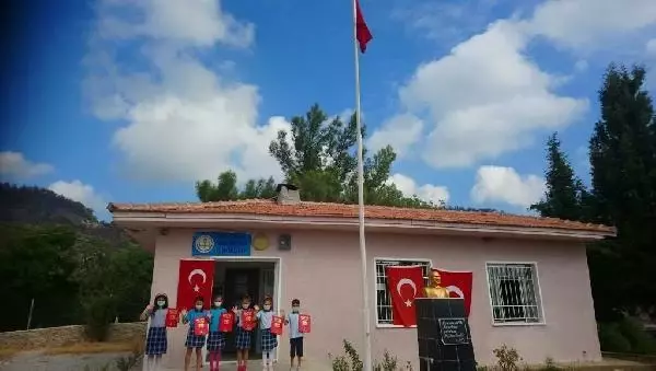 GÖNÜLLÜLERİN TADİLATINI YAPIP, YENİLEDİĞİ AKÇAKAYA İLKOKULU HİZMETE AÇILDI