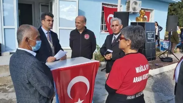 GÖNÜLLÜLERİN TADİLATINI YAPIP, YENİLEDİĞİ AKÇAKAYA İLKOKULU HİZMETE AÇILDI