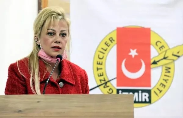 İzmir Gazeteciler Cemiyeti'nden DHA'ya ödül
