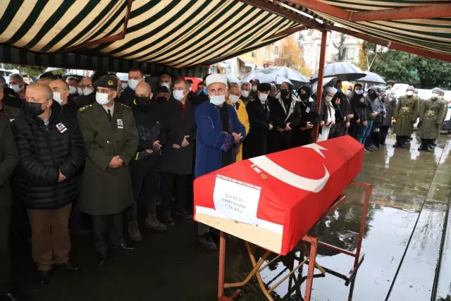 Kıbrıs gazisi son yolculuğuna uğurlandı