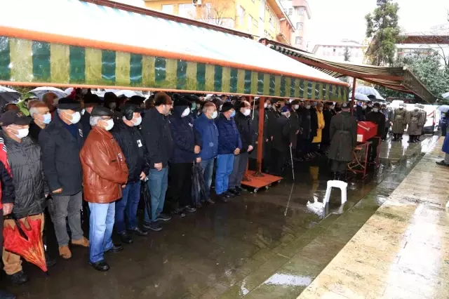 Kıbrıs gazisi son yolculuğuna uğurlandı