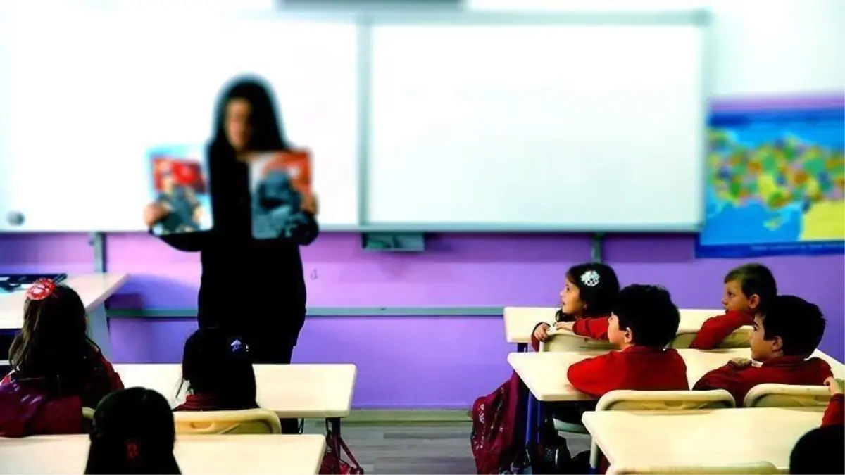 Sözleşmeli öğretmenlik nedir? Sözleşmeli öğretmen nasıl olunur?