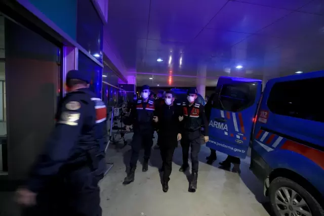 CHP'li Kıyıköy Belediye Başkanı Sevinç rüşvetten tutuklandı, İçişleri Bakanlığı görevden uzaklaştırdı