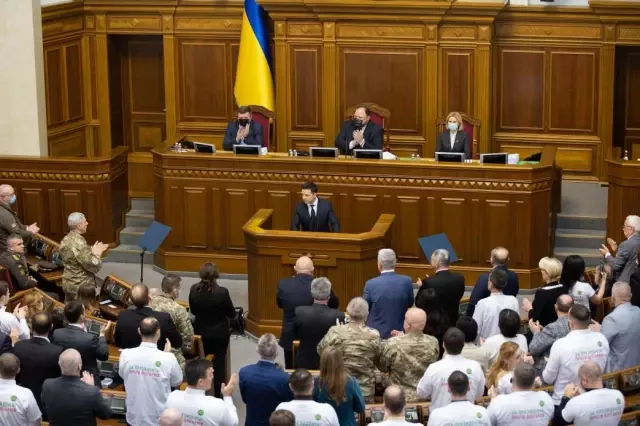 Ukrayna: Donbas'ta savaşı Rusya'yla direkt görüşmeden durduramayız