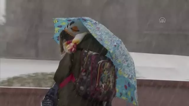 Yoğun kar yağışı etkili oluyor