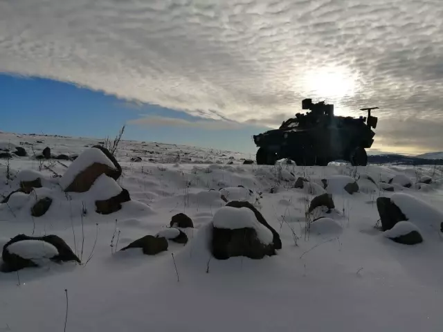 Son dakika haberleri! Ardahan'da Eren Kış-9 Şehit Jandarma Er Cevdet Çelenk operasyonu başlatıldı