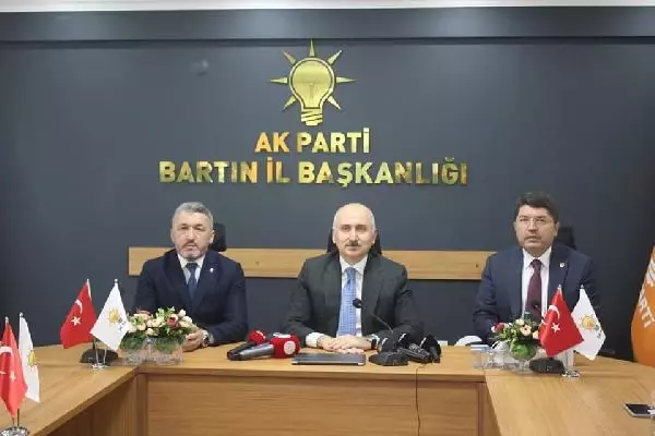 Bakan Karaismailoğlu: Projelerimiz birer akarsu gibi gittikleri yere hareketlilik ve bereket getiriyor
