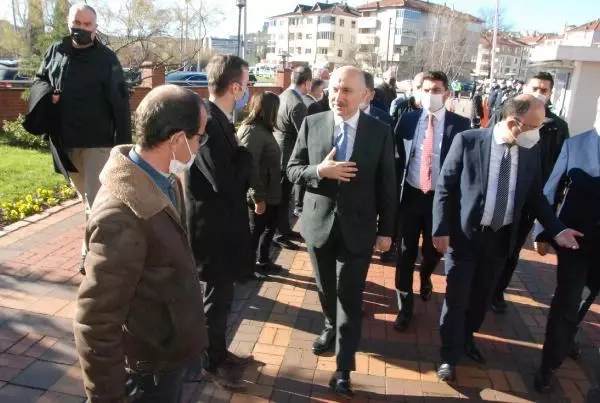 Bakan Karaismailoğlu: Projelerimiz birer akarsu gibi gittikleri yere hareketlilik ve bereket getiriyor