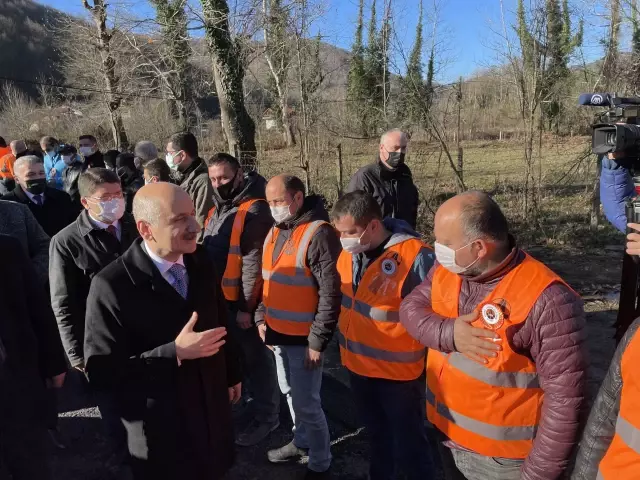 Son dakika haber! Bakan Karaismailoğlu, Bartın'da yeniden inşa edilen Kumluca-2 Köprüsü'nün açılışında konuştu