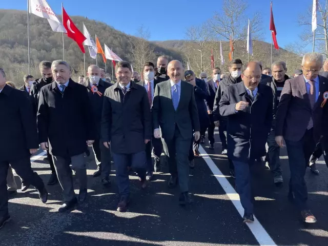 Son dakika haber! Bakan Karaismailoğlu, Bartın'da yeniden inşa edilen Kumluca-2 Köprüsü'nün açılışında konuştu