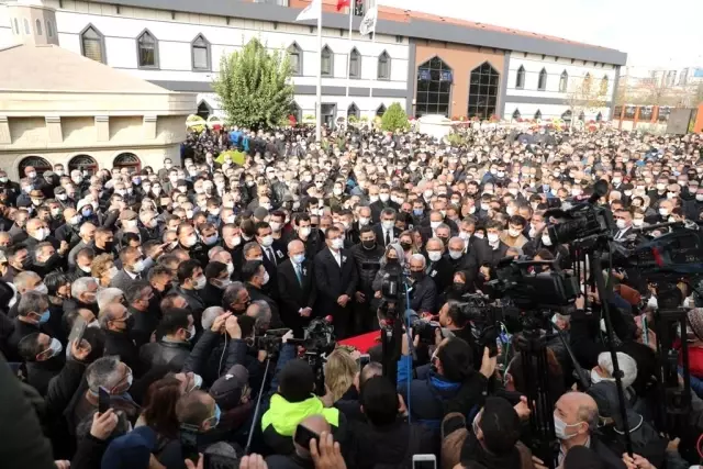 Başkan Yüksel, İmranlı Belediye Başkanı Murat Açıl'ın cenaze törenine katıldı