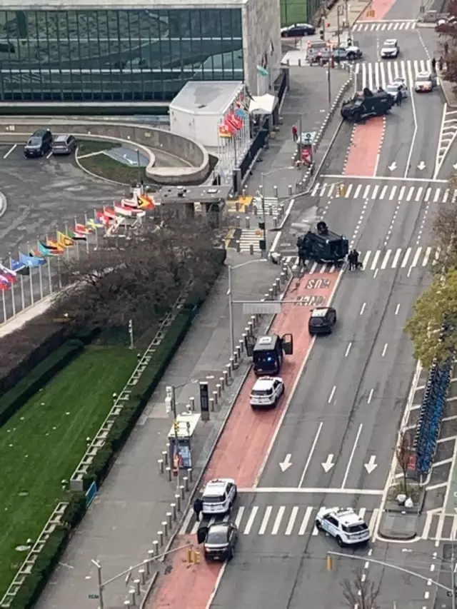 BM Genel Merkezi, bina dışındaki silahlı bir şüpheli yüzünden kapatıldı