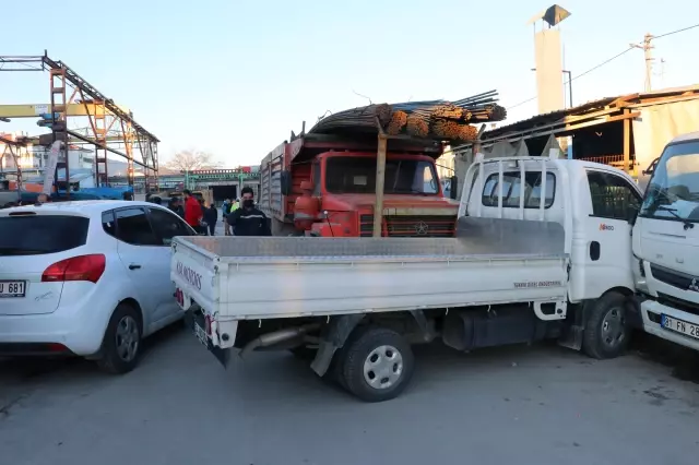 Freni boşalan kamyonun 5 araca çarptığı kazada 1 kişi yaralandı