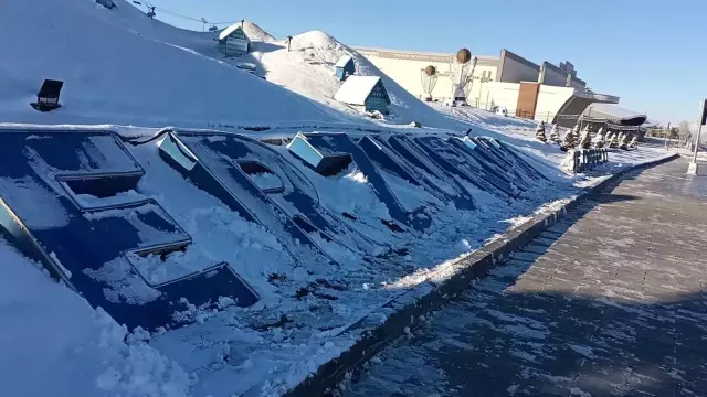 Erzurum buz kesti, gece eksi 14'ü, gündüz eksi 8'i gördü