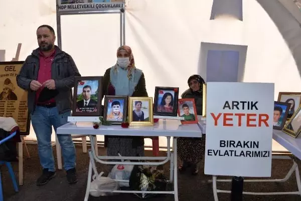EVLAT NÖBETİNDEKİ ANNE: OĞLUM, MEHMET'İM, YAVRUM DÖN GEL