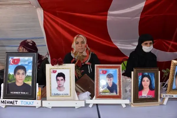 EVLAT NÖBETİNDEKİ ANNE: OĞLUM, MEHMET'İM, YAVRUM DÖN GEL